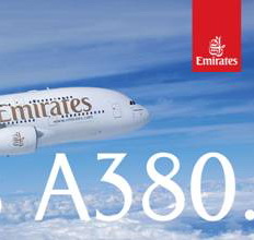 Крупнейший в мире лайнер A380 авиакомпании Emirates прибыл в Москву